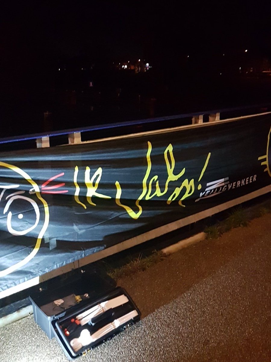 Vanavond op de oude fietsbrug! #verlichtingsactie