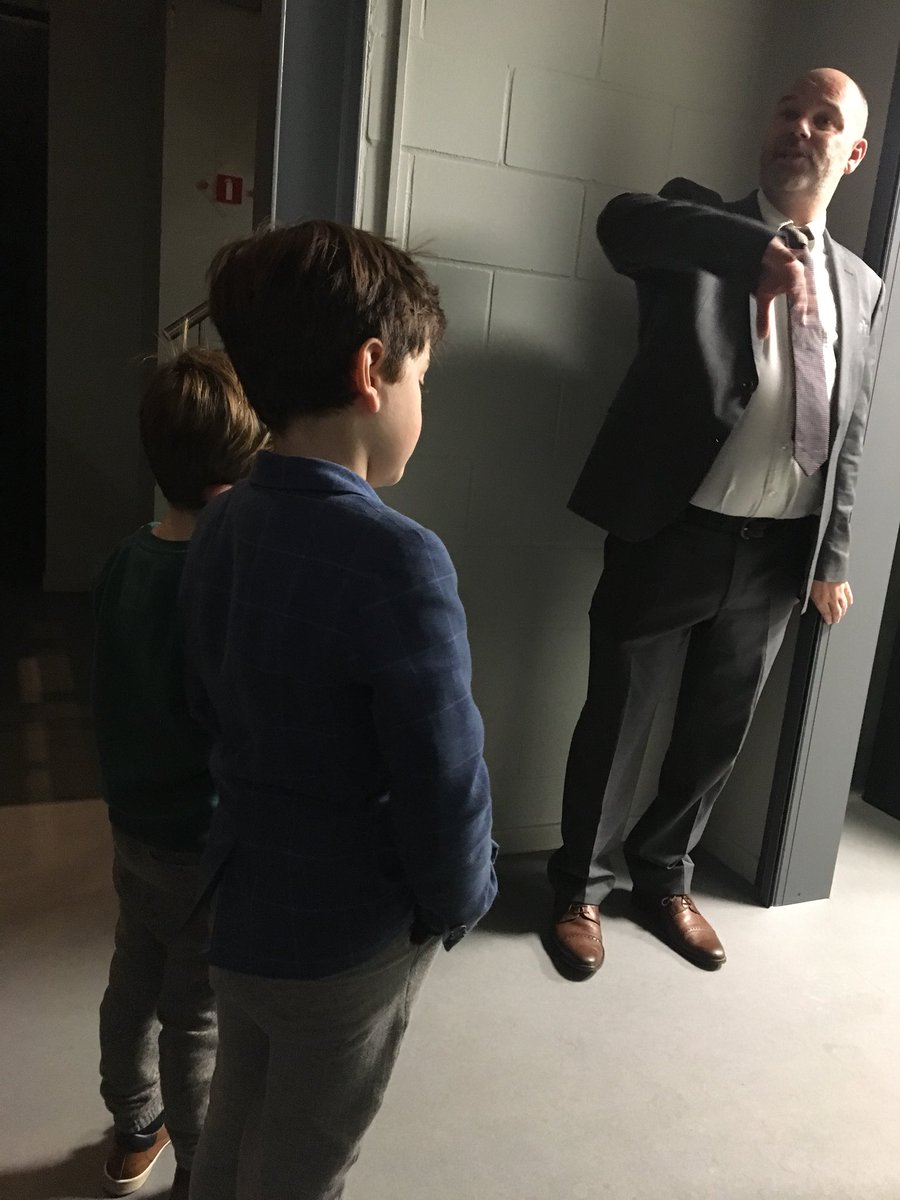 2_thact's tweet photo. Proficiat @sharecombvba met opening nieuwe gebouw #BTC   #2thact is blij als klant dat jullie als leverancier zo ferm onder dak zitten. @christianvanoost @Compkliniek https://t.co/vefCZ5gcfc