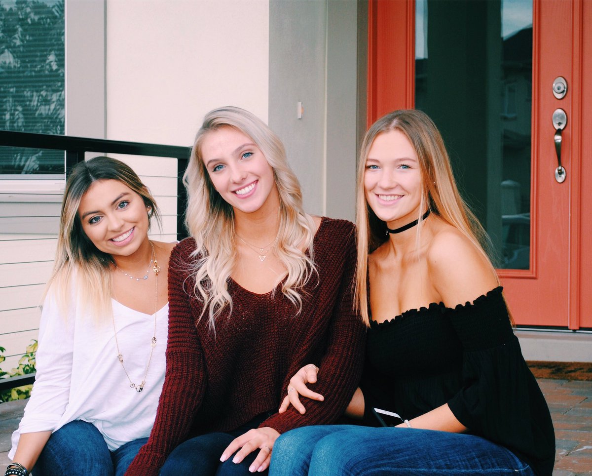 We hope everyone had a Happy Thanksgiving ♡