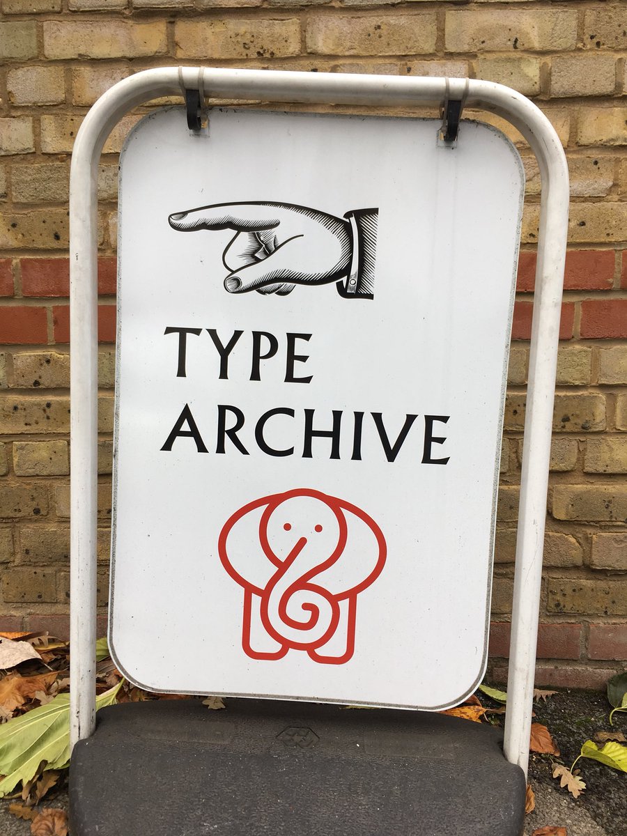 richardprice500's tweet image. Elephant &amp;amp; Oval... the @TypeArchive’s beautiful typographical logo recalls the days when is buildings, in a quiet Kennington backstreet,  housed elephants :) 
#StructuredPerambulation #London