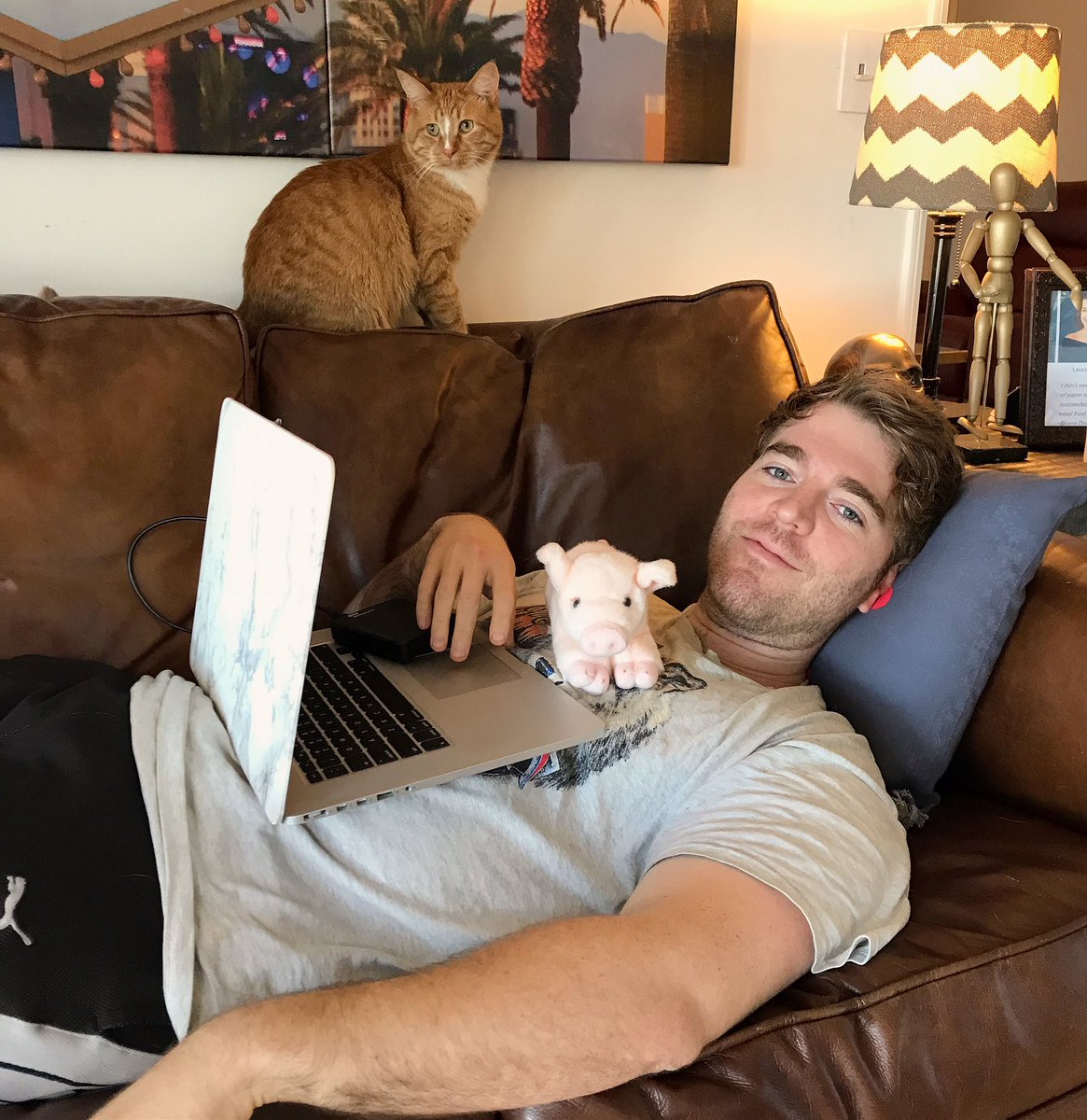 shanedawson's tweet photo. Been editing something really personal and special for the last week and i'm so happy and excited for you guys to see it. New 3 Part Series starting Monday on my channel. ❤️ https://t.co/tprMUcWN1l