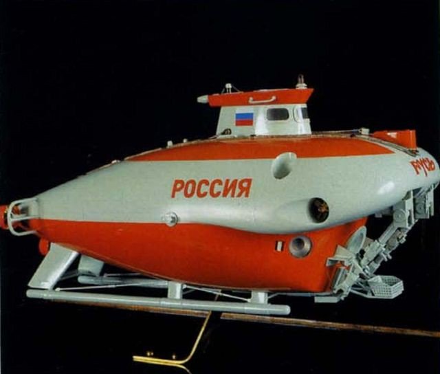 IAmMalvinas's tweet photo. #ARASanJuan
El Yantar. 🇷🇺. Ruso trae sumergibles tipo Konsul para llegar a los 6000 mts de profundidad y encontrar los restos de nuestro submarino hundido por una explosión 💥.

https://t.co/wJtOvyZXYC https://t.co/gdS9gO0ARL
