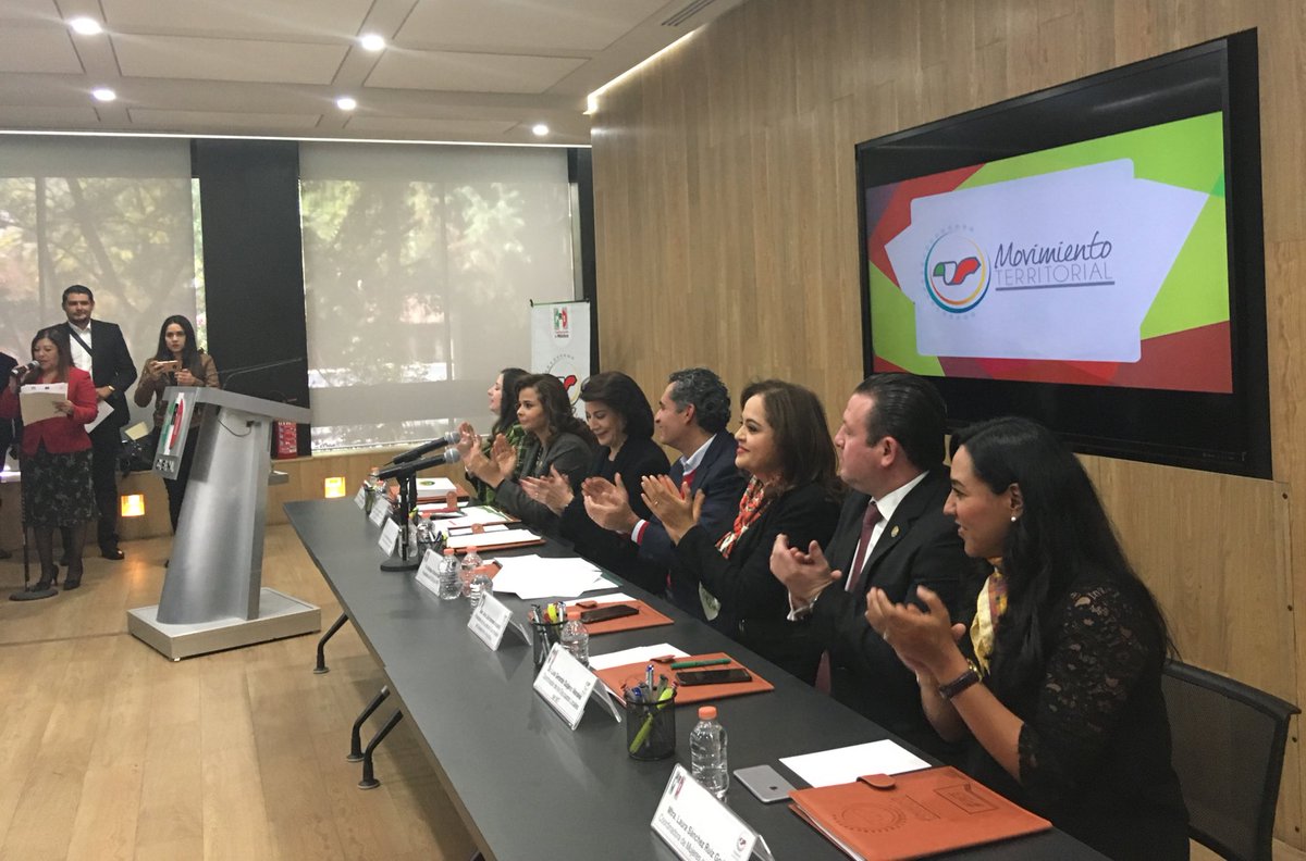 PRI_Nacional's tweet photo. Da inicio la Reunión Nacional del @MT_Nacional con la presencia del Presidente Nacional de nuestro Partido, el Dr. @EnriqueOchoaR. #SomosPRI https://t.co/Fc3MLRd0rK