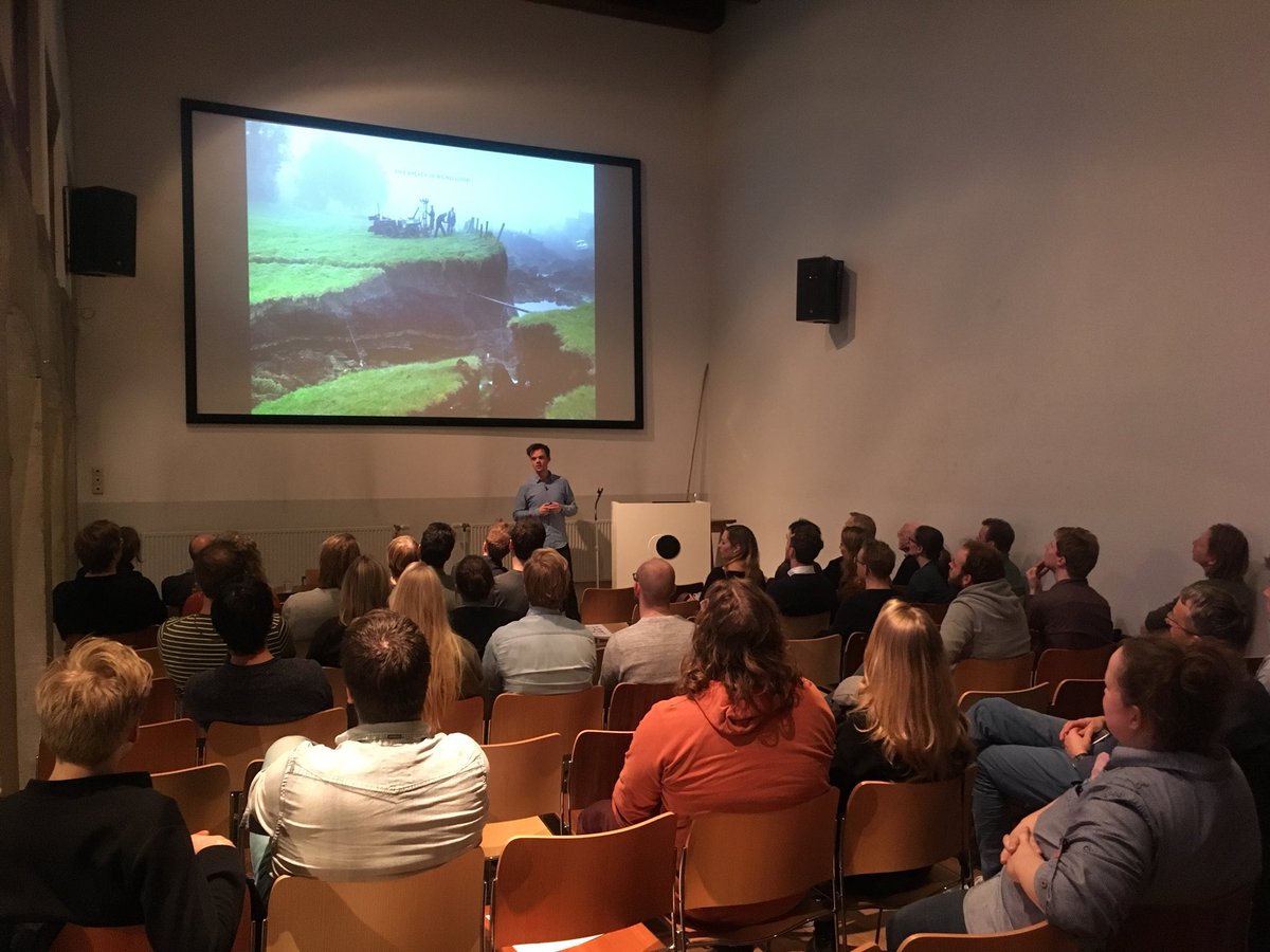 <a href="/JelmarBrouwer/">Jelmar Brouwer</a> is afgestudeerd @AcademievanBWK met prachtige “Hollands Peil” voorstel voor veenweidegebied; cum laude!! Zeer welverdiend!!