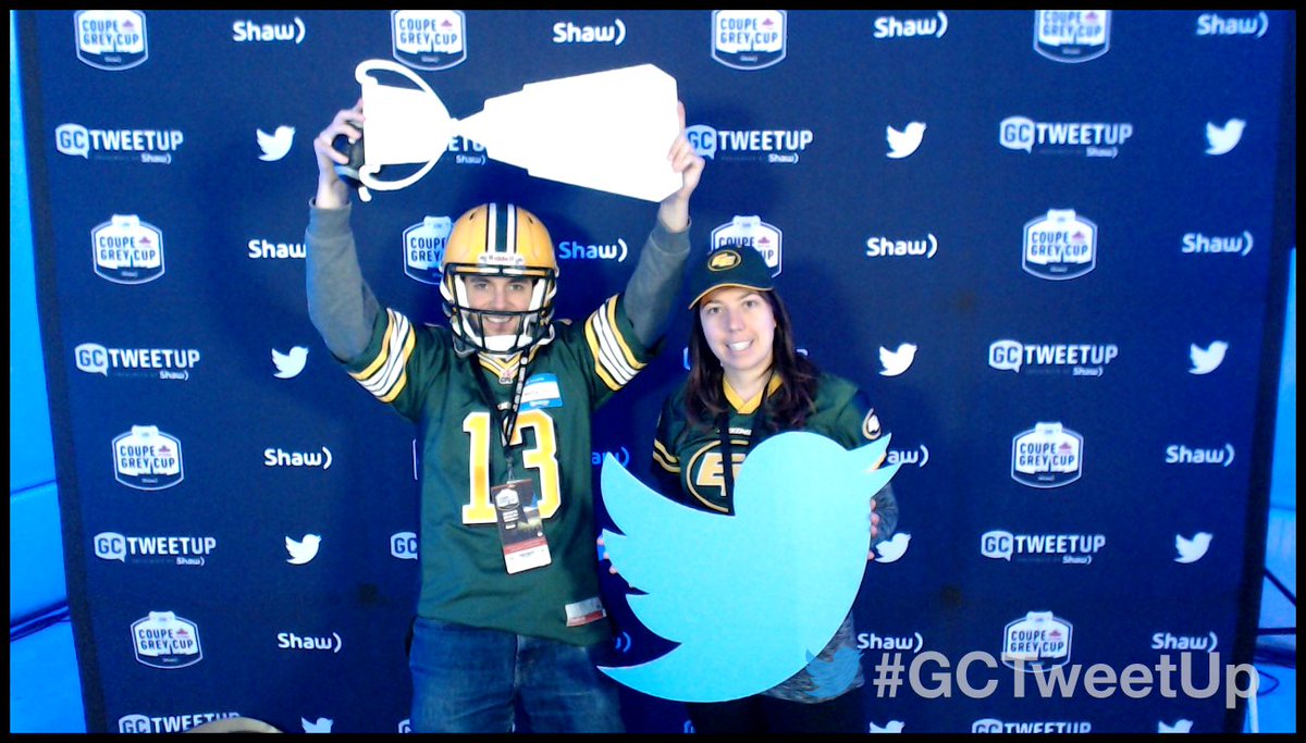 GCTweetUp's tweet photo. Having fun at #GCTweetUp with @xcanada and @CFL! #GreyCup @mattpretty @m_hnatiuk https://t.co/CVOsPKKZBD