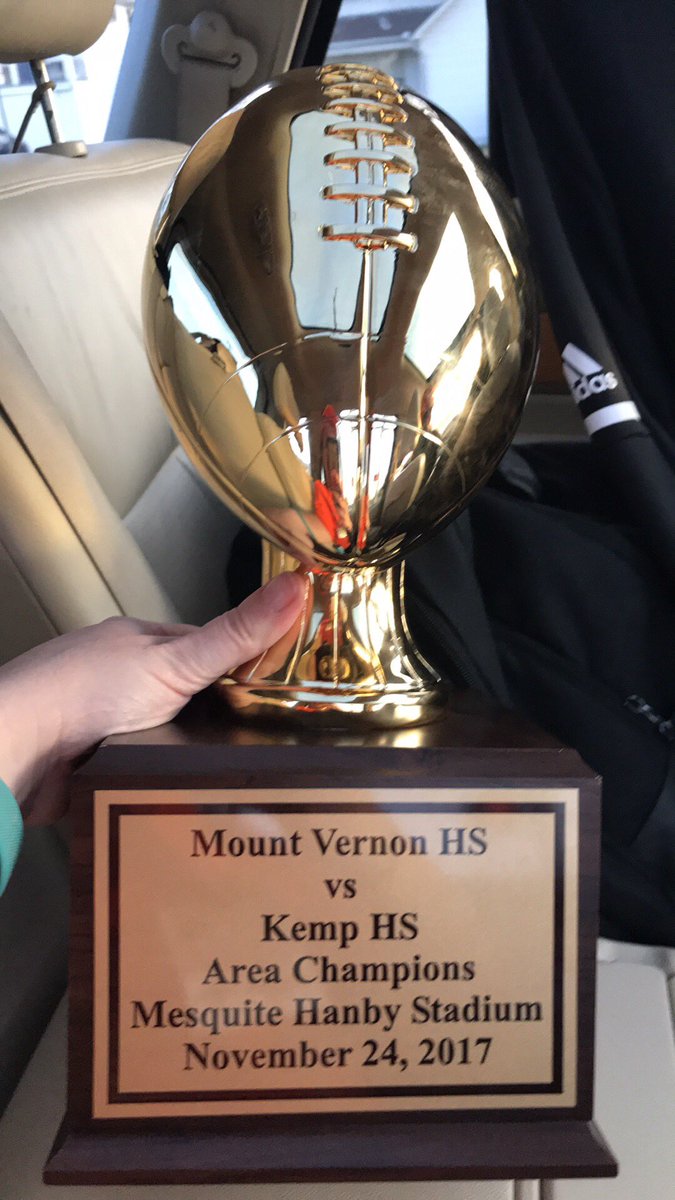 KHSJacketTV's tweet photo. Jackets Win!!!! We beat Mount Vernon 23-16! I’m so proud of our boys, area champs! https://t.co/pW5wxWab4i