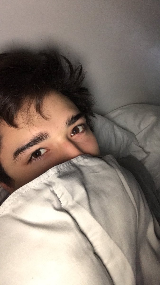 JulianSerrano01's tweet photo. Que hacen? Yo descansando porque  mañana estoy en Santa Fe y el el Domingo en Cordoba 🙆🏻‍♂️ https://t.co/uqlHZ9vmf1