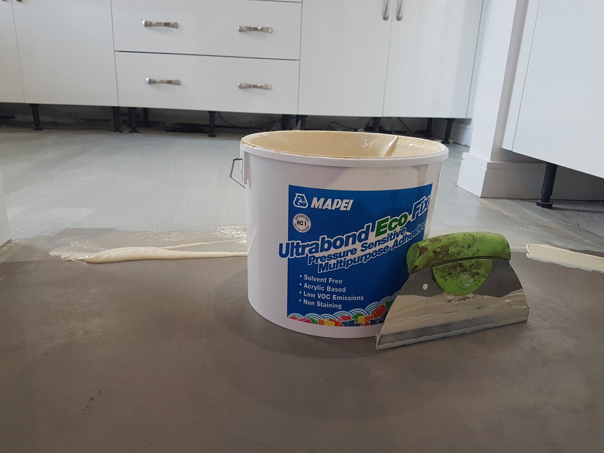 DW_Flooring's tweet photo. From the week before training. @MapeiUKLtd #renovatio #ecofixps used with @iLoveEveryStep #palace #lvt in #prestongrange new build site https://t.co/QyJSH8KdNx