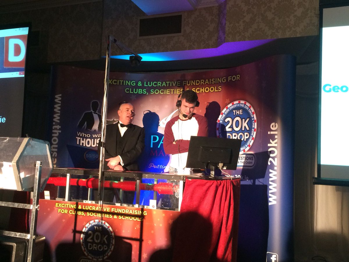 PortroeGAACamo's tweet photo. The drama came right at the end tonight in Round 8 sponsored by George McGrath Consultancy! Kyle Creamer settled for.a whopping €1300 before the final question! Congrats Kyle! #20kdrop https://t.co/rUum5e3tSL
