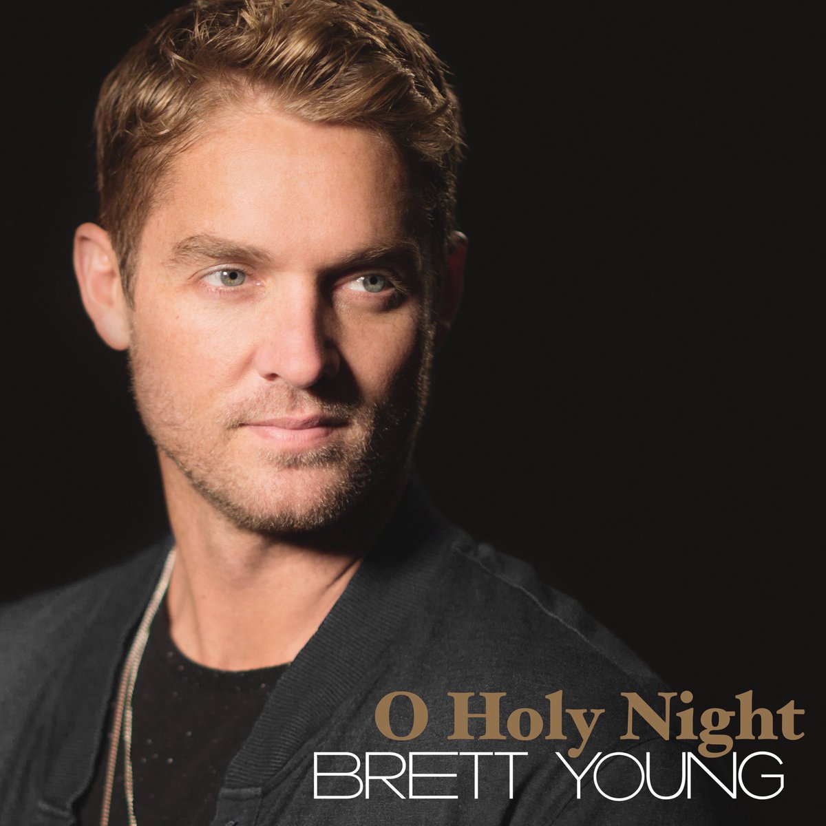 BrettYoungMusic's tweet photo. Officially acceptable to jam out to Christmas music now.🎄 https://t.co/NlBFgElu3G https://t.co/bd9jJxupVV