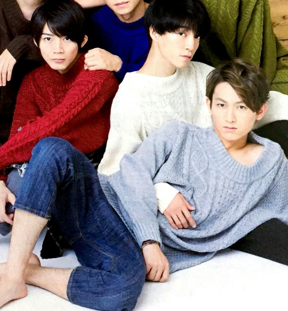 lovetunelove_'s tweet photo. pose cover manga yaoi #serahh https://t.co/l2Lz2FyemX