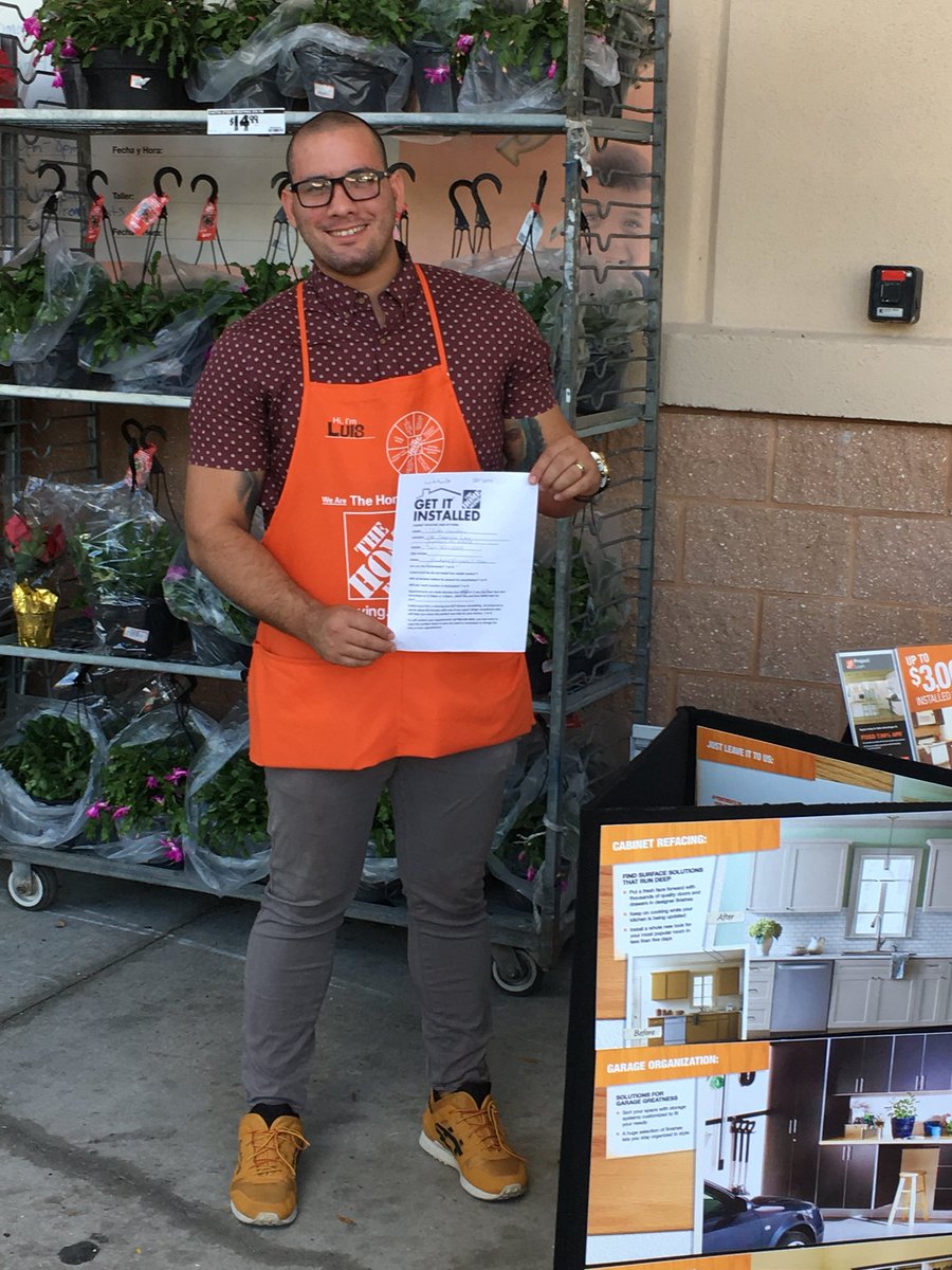 HSPS Luis store #274 first lead first day of training.