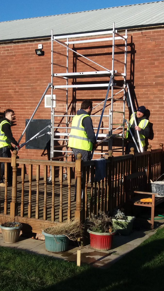 nncconstruction's tweet image. Level 2 Maintence @RNNApprentices get stuck in at the @nncconstruction @NNC_Worksop community Project @CarltonYouth Centre #OnSiteLearning #BestPractice.