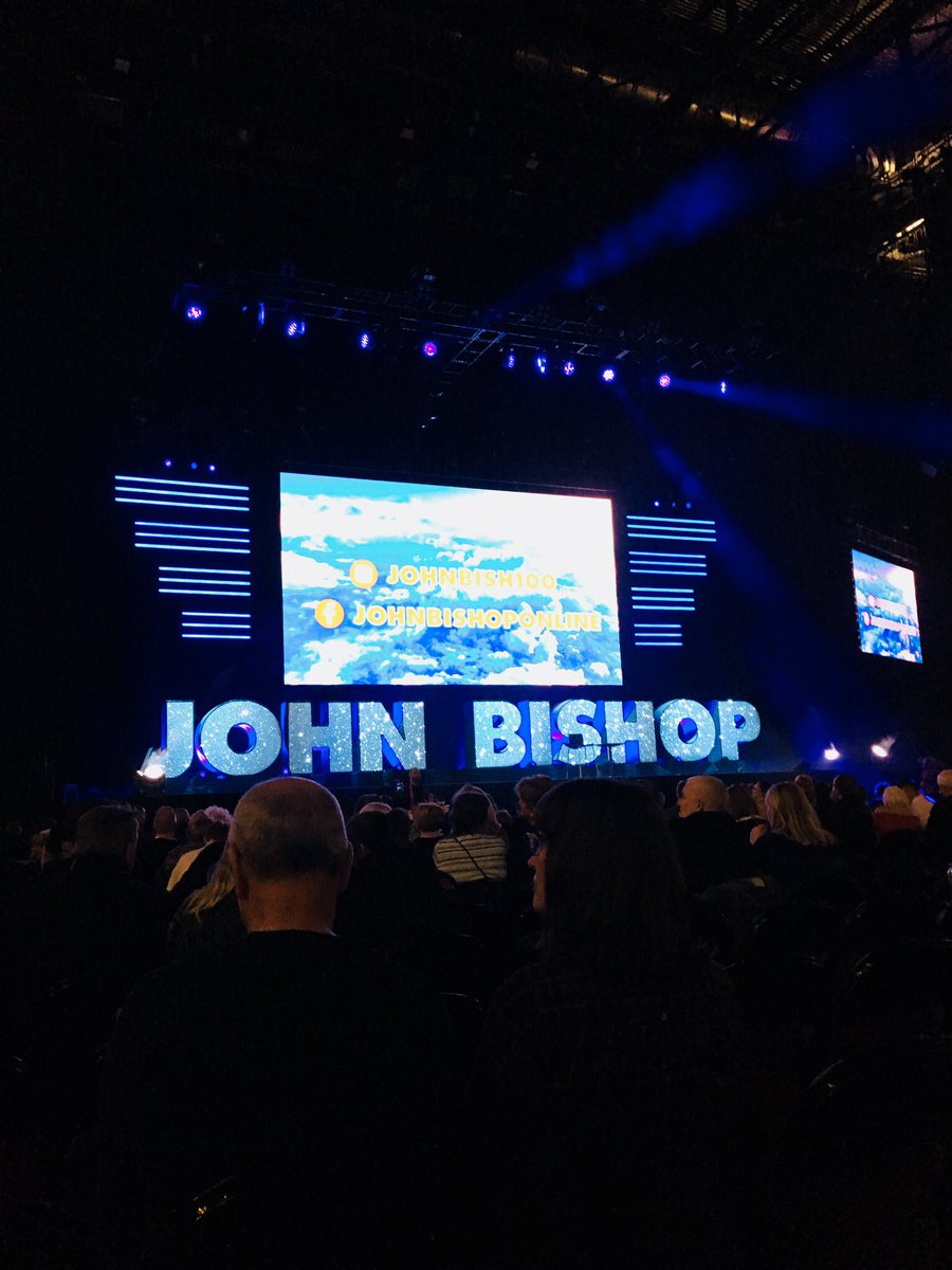 Beckyskitten85's tweet photo. So excited to see @JohnBishop100 !!! 🤣🤣🤣 #ManchesterArena #Johnbishop https://t.co/aEjVdN21hg