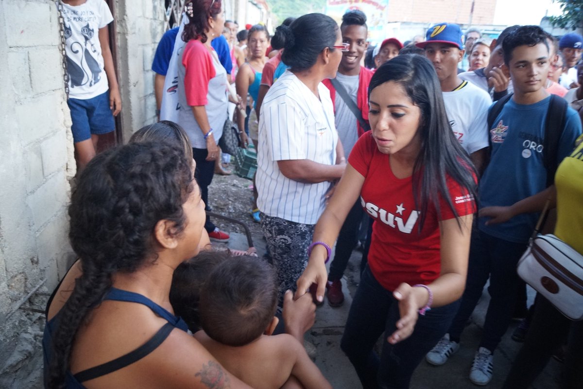 Juntos en la lucha, ganaremos Corazones y solucionaremos 
Las deficiencias que nos aquejan tanto @johanita_kenpo