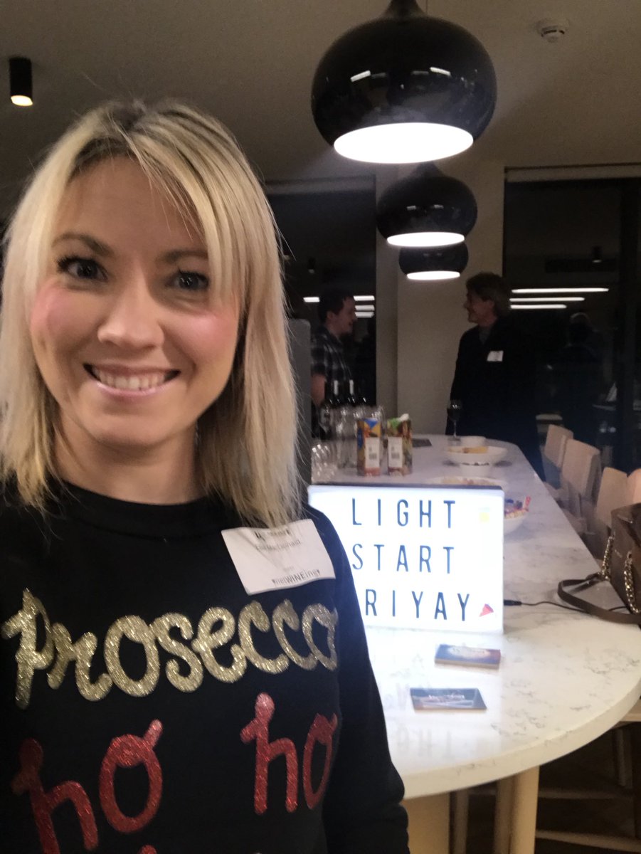 MacCommsEllie's tweet photo. Netwining with my faves at @LightStartApps #Leeds with @gary_rockcliffe @danzarak https://t.co/qCt8Q7WurH