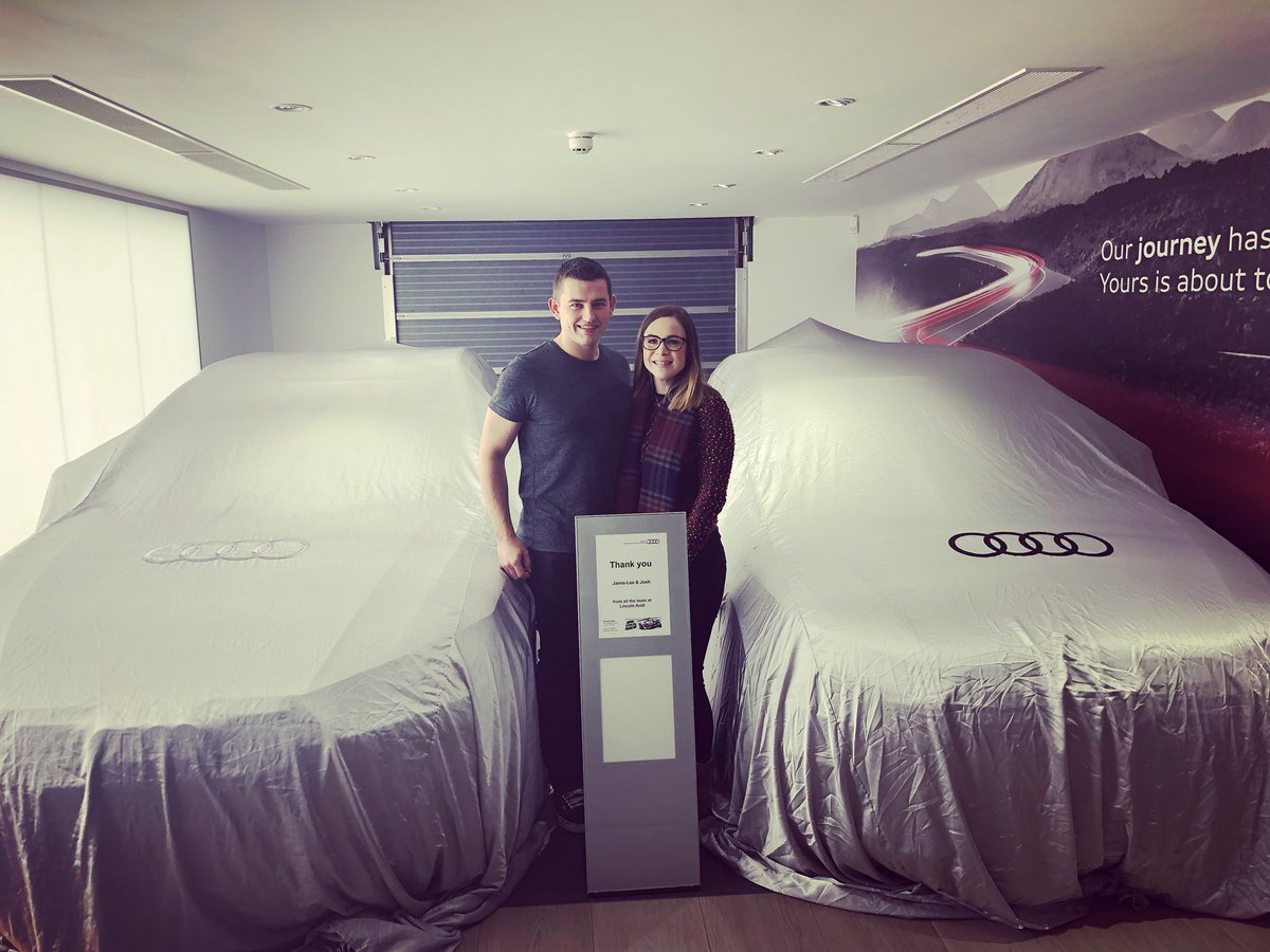 MissJLP89's tweet photo. His &amp; Hers 💁🏻‍♂️🚙🚙💁🏻‍♀️ 

@AudiUK @Bose

 #LincolnAudi #A4 #A1 #ArrowGrey #SLine #GlacierWhite https://t.co/5KHAYDSGcR
