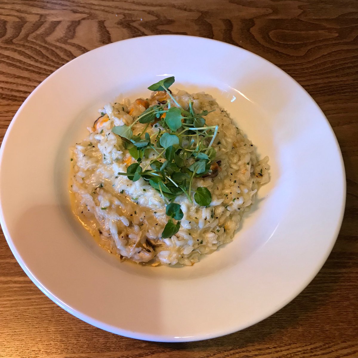 NigelNorman's tweet photo. Really tasty crab &amp; mussel risotto for lunch today at The Who’da Thought It @TheWhodA Lockeridge Wiltshire. Thank you for looking after my daughter &amp; me so well today! #WhodaThoughtIt #Lockeridge #Wiltshire #GastroPub https://t.co/cwNQWy22IU