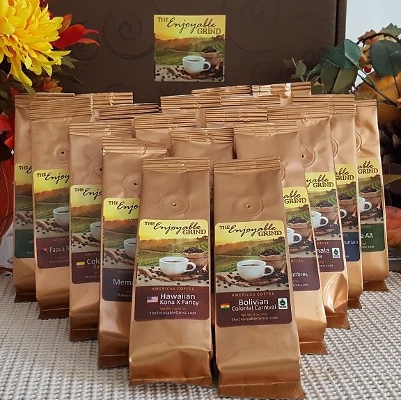 EnjoyableGrind's tweet photo. Specialty Coffee Sample Gift Box - 20-2 oz. Coffee Samples from Around the World. Great gift for holidays! https://t.co/xTIIzQWVrN https://t.co/vqg8z9Grhh