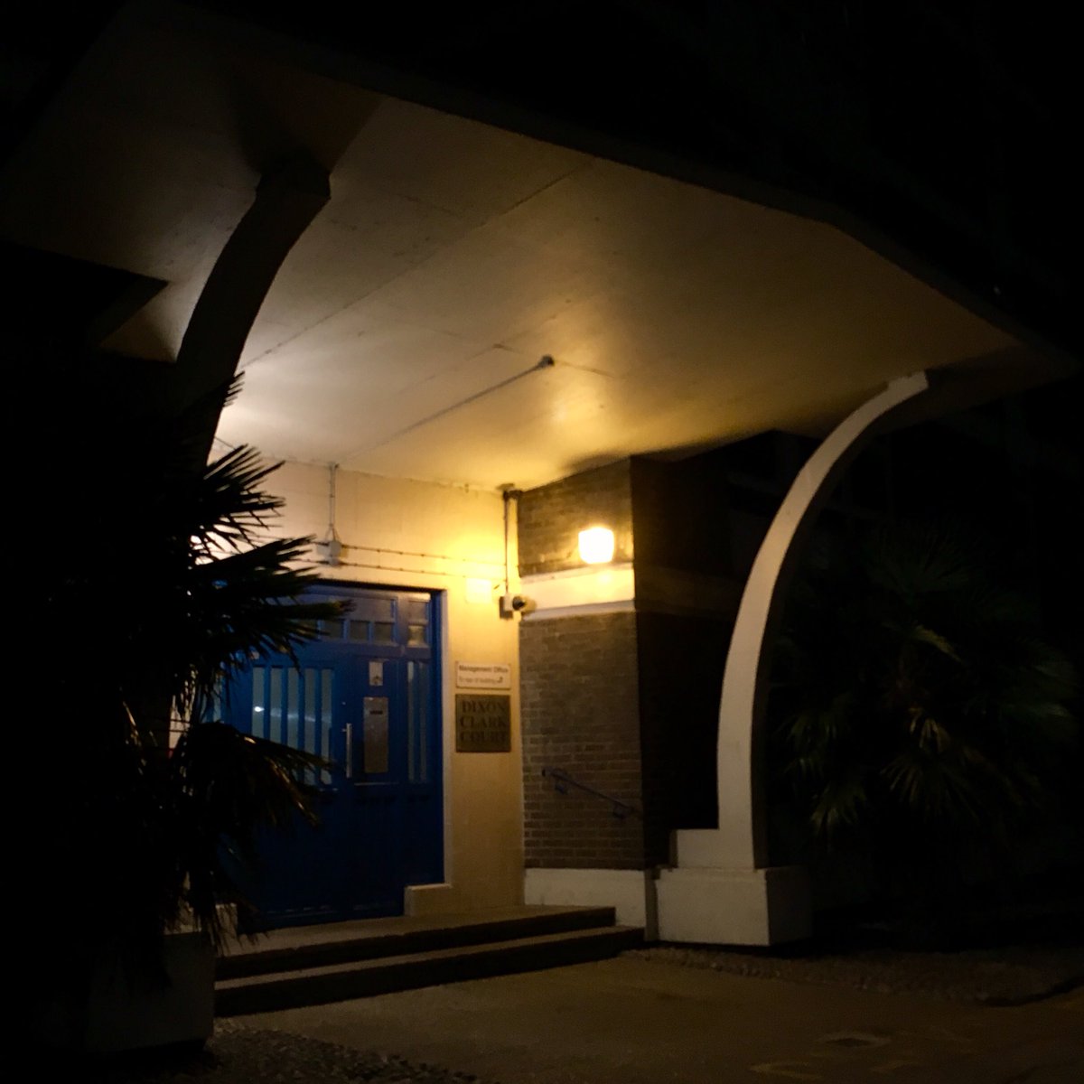 richardprice500's tweet image. Highbury Corner by night.  The grand modernist entrance of Dixon Clark Court. 
#StructuredPerambulation 
#London