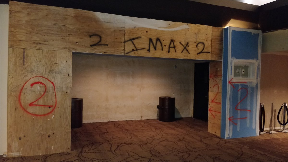 kristopherbenko's tweet photo. AMC slipping a little in Tucson, AZ. Still good sound and picture for new Star Wars I hope. @johncampea @DeeeQueue @JonSchnepp #AMCconstruction #JusticeLeague https://t.co/gn63RrUzhG
