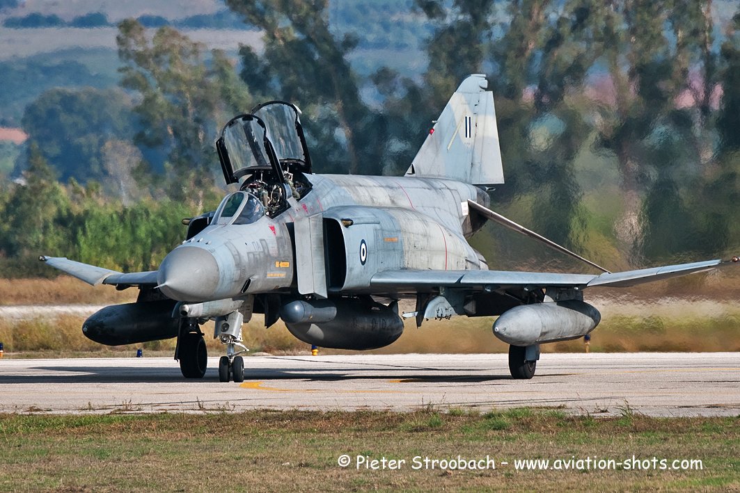 CosmoSpotter's tweet photo. It is #PhantomFriday, A @wwwairforcegr #338MDV #F4Eaup at #AndravidaAFB https://t.co/DMt1t9R1XC