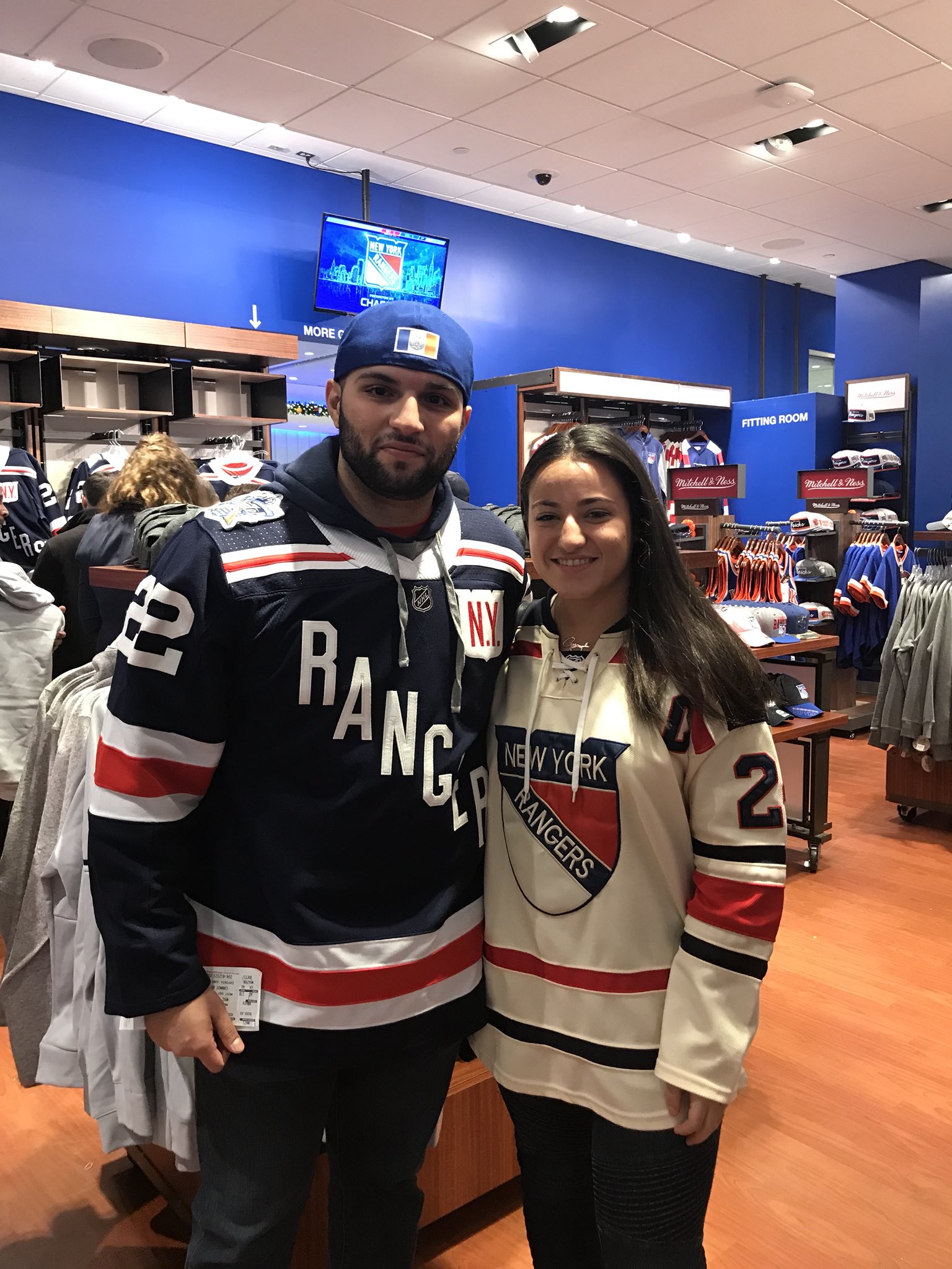 New York Rangers on X: A classic #NYR couple at the MSG Team Store  @TheGarden! #WinterClassic  / X