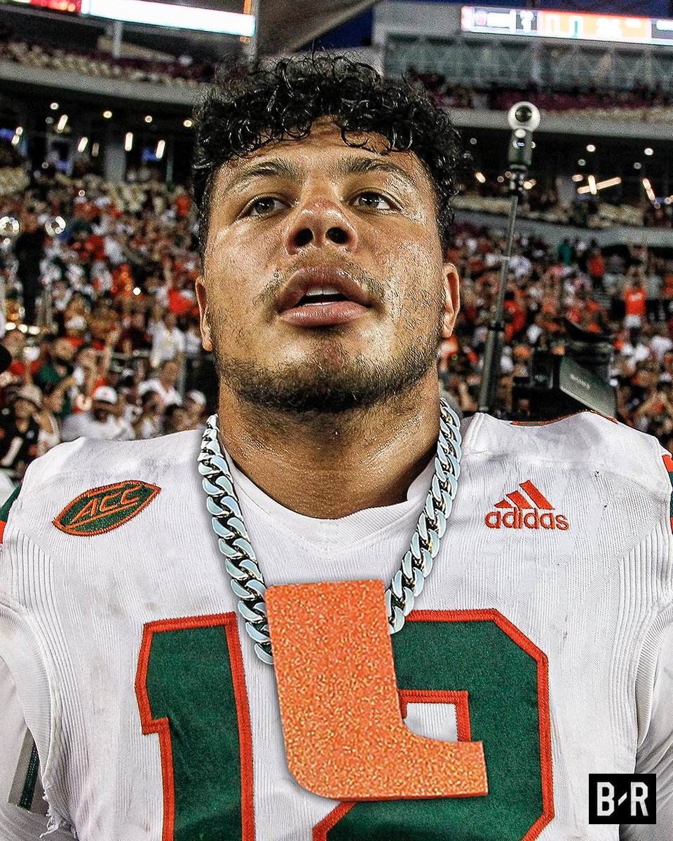 BleacherReport's tweet photo. Miami's updated chain https://t.co/5RUBYFLz55