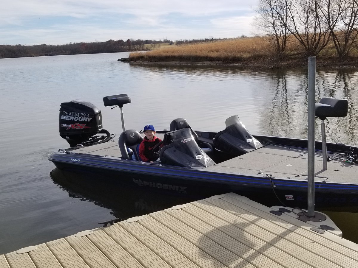 grantuprr's tweet photo. A little Day after thanksgiving fishing with my partner. https://t.co/KXx55lrnsk