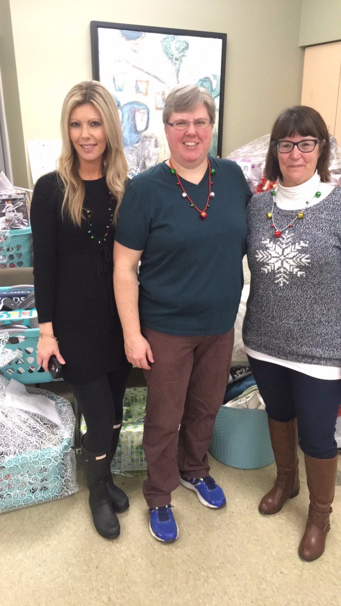 gwwic's tweet photo. WOW, we have now received over 120 start up baskets from @The_Basketeers this year 😍! A million thank yous to our amazing community #RecordYear #Communityneeds #GuelphWellingtonProud #Basketeers #GWWIC https://t.co/uSuNTnTmDh