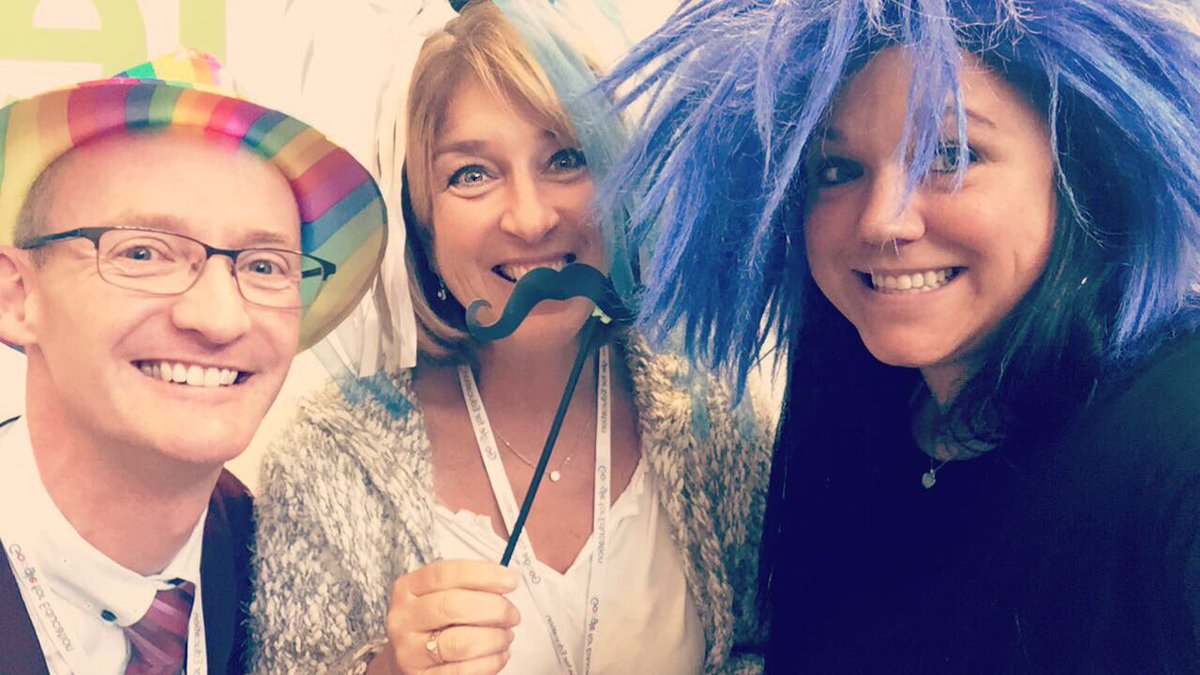EmmaCottier's tweet photo. EdTechTeam photo booth fun! Love the learning and connections!! #edtechteam @SD63RoyalOak @Adamsko67 @KyleGoy #sd63learn @LCE1015 https://t.co/QTQHjpqiRS