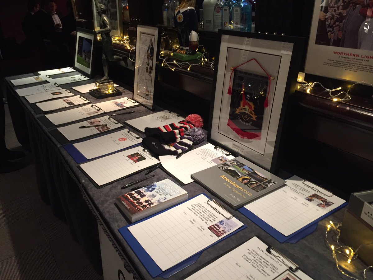 DLStreetsport's tweet photo. Some top auction prizes available this evening @themarcliffe raising funds for @DenisLawLegacy with @BumperGraham @JohnnieWatson23 @MCalexfleming #LawCruyff #TotalAberdeen #YesBallGames 👍🏼☝🏼 https://t.co/wxdj32XwFO