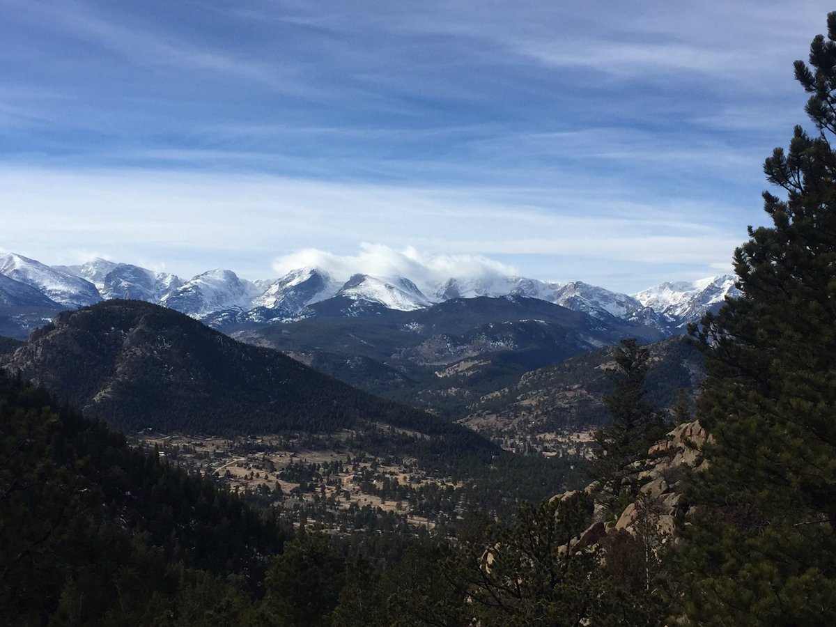 Barfernando773's tweet photo. #OptOutside  And refill with @ElevationBeerCo when in #colorado #cheers #Thanksgiving https://t.co/BIGvwY2zQ2