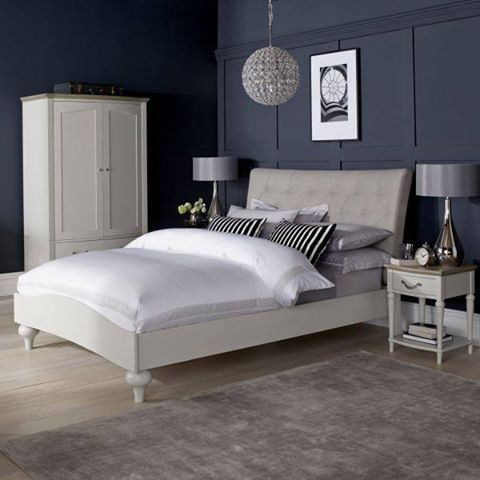 ChoiceLeicester's tweet photo. Bentley Designs Montreux Soft Grey Diamond Stitch Upholstered Bedroom Collection Comes with a contemporary twist to a traditional design. Browse this beautiful collection @ https://t.co/3fa7y7ltGT #HighQuality #ProtectiveFinish #Bed #Wardrobe #BedsideCabinet #ChestofDrawer https://t.co/lvk1Jj0MD3