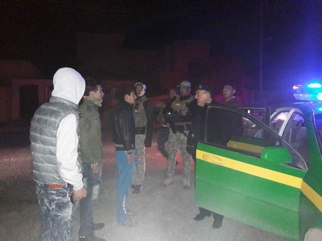 talafargate's tweet photo. دوريات مديرية شرطة تلعفر وبإشراف مدير الشرطة العقيد محمد علي تتجول في شوارع مدينة تلعفر ليلاً و نهاراً ، والمواطنين يشيدون بدور القوات الأمنية لتوفيرها حماية لهم

#بوابة_تلعفر https://t.co/SyuyHa6VSb
