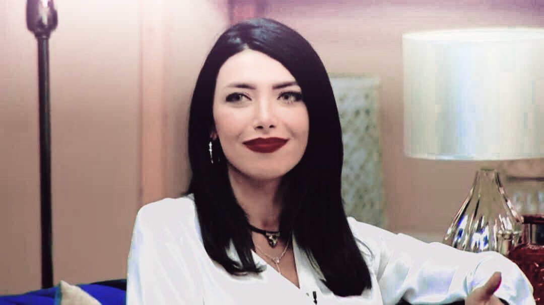didoslife__'s tweet photo. İçimde sana karşı büyüyen bir sevgi ❤ #didemdelen @ddelen https://t.co/tPP5h40pNf