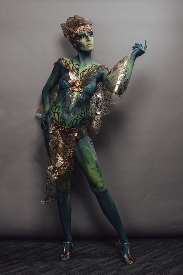 CatsCreationsco's tweet image. Lovely toned-down 'moody' shot by by Ben Bentley benbentleyphoto.com of Izabela Kowalewska in the Deco Dragonfly bodypaint demo I did on the @PaintopiaShop stand at the @Prosthetics17