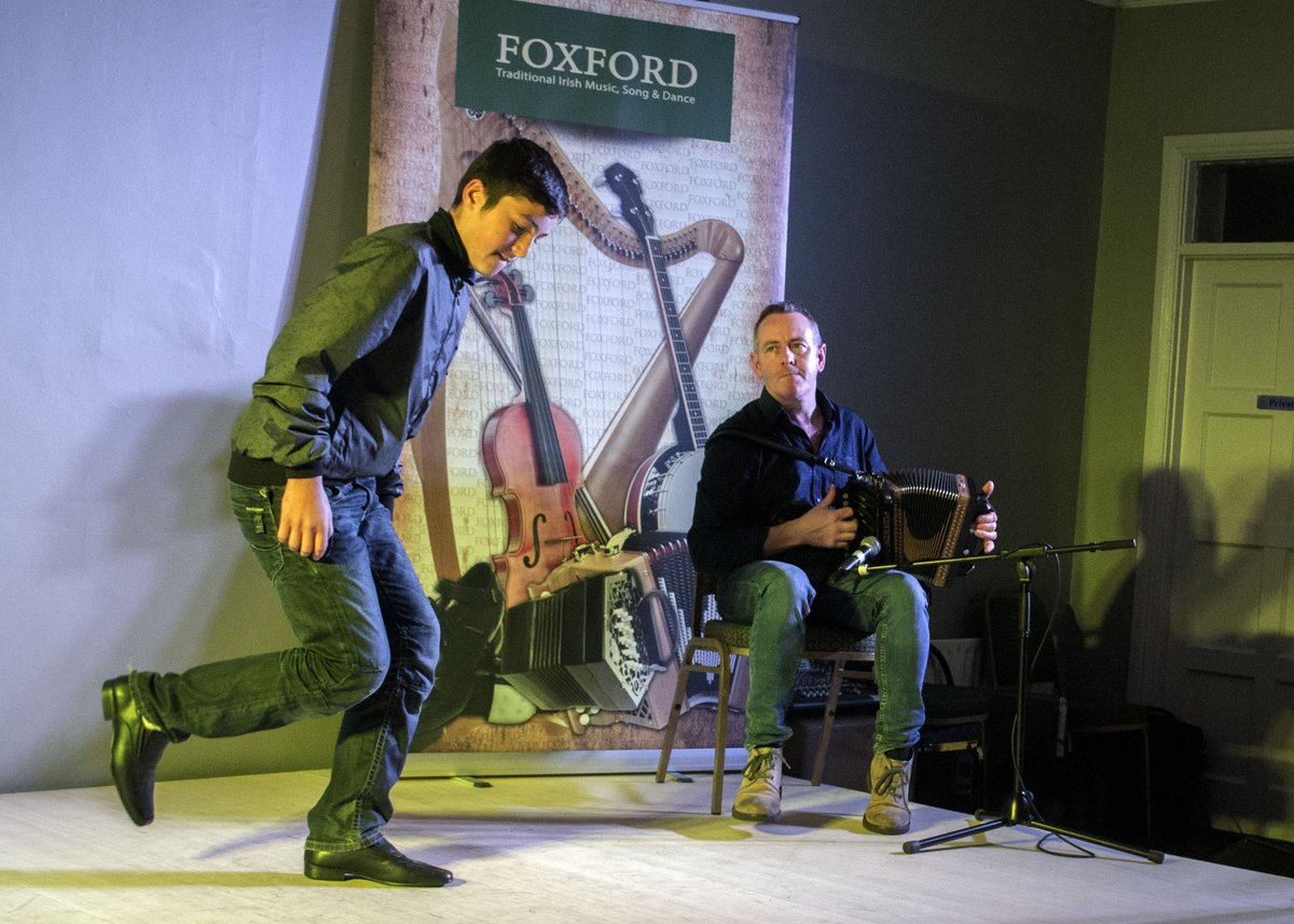 Abourke3Aoife's tweet photo. The Sean-nós dancing competitions at the Foxford Traditional Weekend
#Mayo #Dance #SeanNós #FoxfordTraditionalWeekend https://t.co/DjonobaGXY