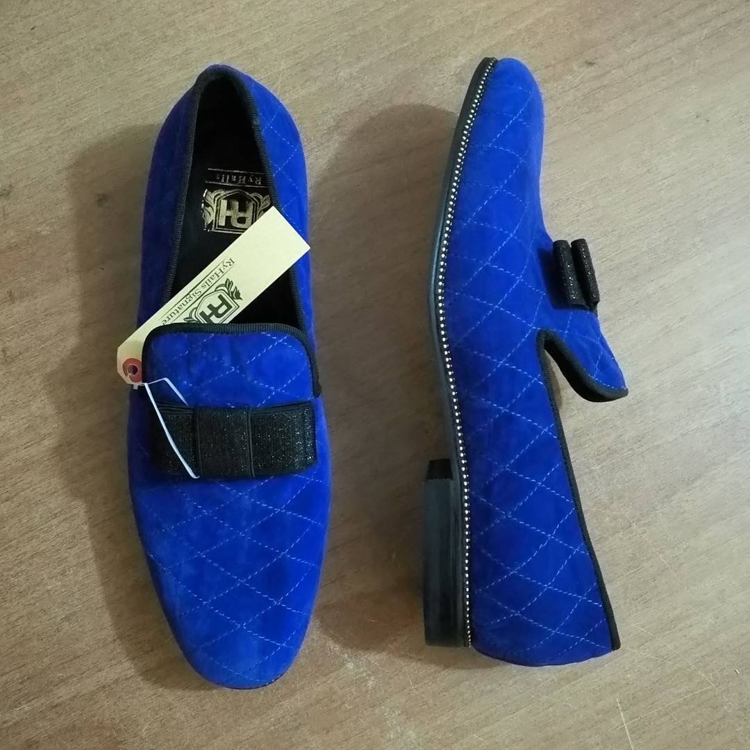 RyHails's tweet photo. Varieties!

#RyHails #Patterned #Sneakers #ShoesLover #Quality #Apparels #Customized #King #Queen #Bespoke #Brogues #Fringed #Casual #Unique #Style #Designs #Model #Craft #Simplicity #HandmadeClassics #ClassyMen #ClassyLadies #Shoes #WhatsApp:08140321869 https://t.co/LNwz18ptEr