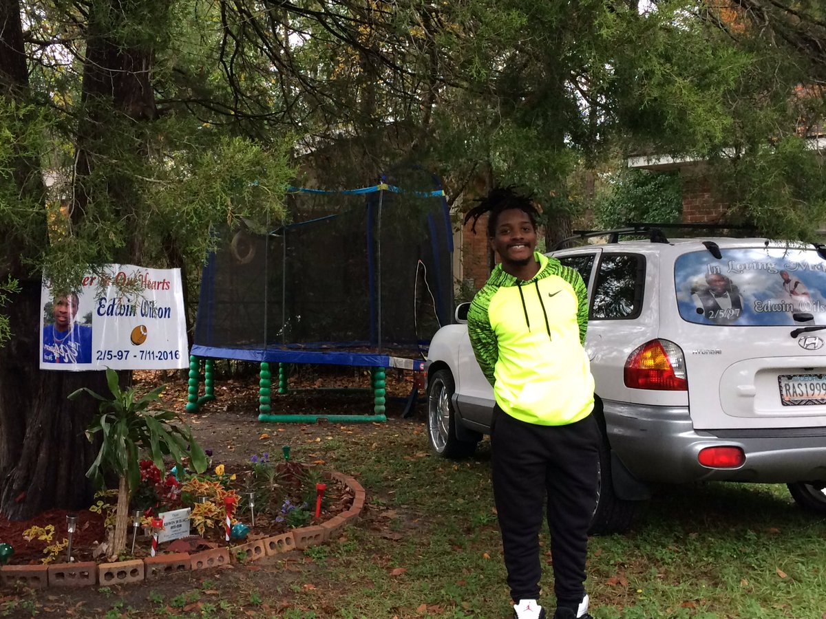 Stl_Bam's tweet image. #LLE  #LONGLIVEEDWIN #RIPED #STLEDD #STL