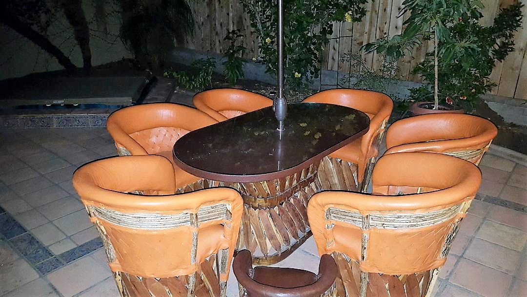 TocayoMarko's tweet photo. #Equipales #diningset #custommade #comedor #rustic #Mexican #furniture #artisan #chairs #Jalisco #BajaCalifornia #SanDiego #tocayoimports #cancun #CancunTequila https://t.co/jSAkOMcSR5