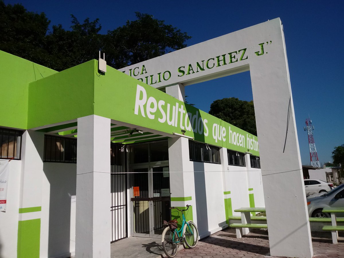 El #FomentoALaLectura es una #PolíticaPública del <a href="/PtoMorelosAyto/">Ayto. Puerto Morelos</a> #QRoo  @LFpuertomorelos #BibliotecaMunicipal <a href="/SEP_mx/">SEP México</a> <a href="/RedBibliotecas/">Red de Bibliotecas</a> <a href="/EducacionQR/">SEQ Educación</a>  <a href="/JOSEMAN57767421/">JOSÉ MANUEL GUZMÁN RÍOS</a> #TrabajoEnEquipo @ICCALPMORELOS