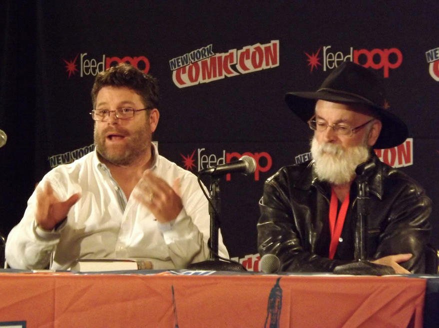 LindaofNote's tweet photo. @SeanAstin .@SeanAstin &amp; Terry Pratchett!
#TheColourofMagic #Twoflower
@terryandrob https://t.co/2W5kgWBbEX