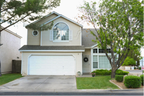 LaunchRealty's tweet photo. Looking for great #AZhomes close to #ASU? Looking for a youthful #culture where you can also enjoy retreat into mellow charm? Look no further than homes in #MapleAsh. Contact@LaunchRealty today for more info on this great area: https://t.co/4ta5BYkUNB https://t.co/TgvJL93E2v