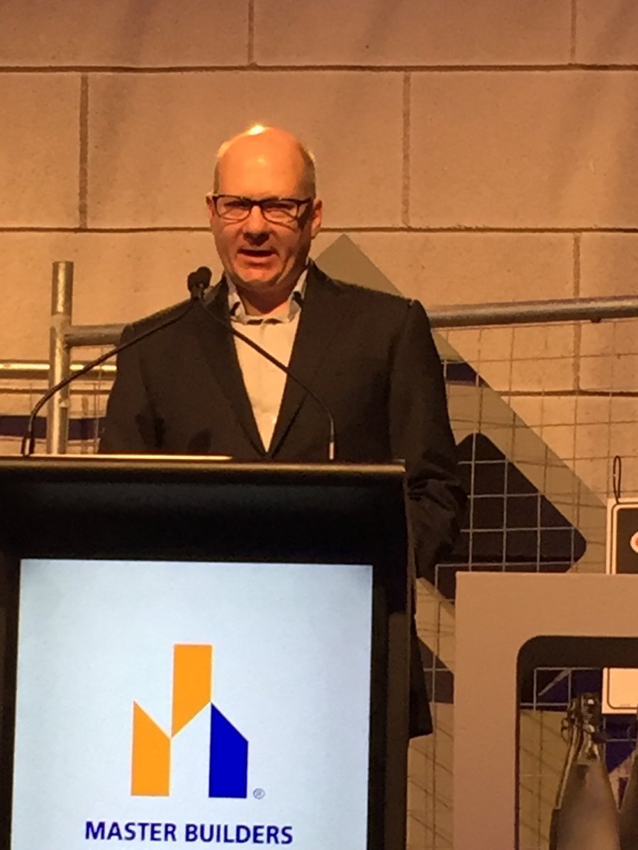 MBA_Aust's tweet photo. @davidatkincbus CEO of @CbusSuperFund kicks off Day 2 of @MBA_Aust National Conference &amp; Awards #BuildingAus17 #masterbuilders #thisisbuilding #mbawsrds17 #construction #superannuation https://t.co/wB89ctF9fo