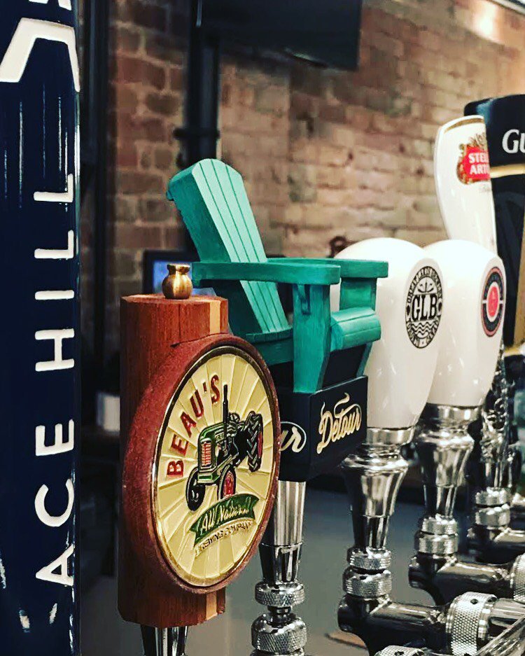 DanforthSideBar's tweet image. The gang&apos;s all here!

Join us tonight for drinks BEFORE and AFTER the #BigSugar show at #TheDanforth. Open from 7pm &apos;til late.