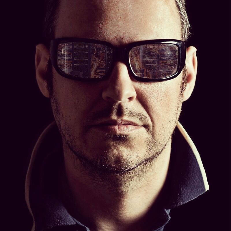 UntrueSounds's tweet photo. The serious me :)
.
.
.
.
#me #instame #selfie #selfies #music #producer #ilovedj #housemusic #housedj #houseravers #deephousedj #l4l #followme #boy #guy #sunglasses #deephouse #househead #deephousehead https://t.co/zNwlYjk2L8 https://t.co/EHHAVO6b1I