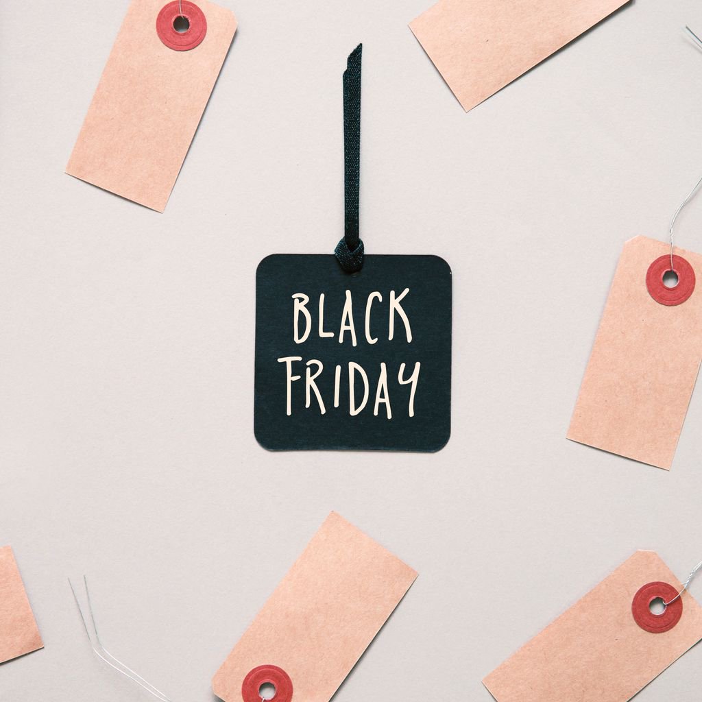 VimmakCorp's tweet photo. TGIF...Thank God It's (Black) Friday! On-line = No-line. Shop Vimmak today and save! 

#newblogpost #shopVimmak #save #shoponline #holidays #BlackFriday #cybermonday #ecomm https://t.co/Gae0Nup6fh