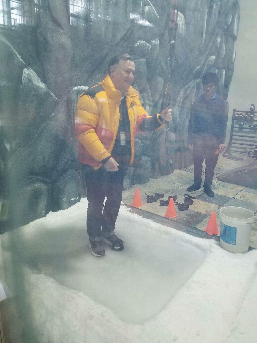 ionassociates's tweet photo. @GrubsBoots @vibram #DiscoverTheDifference #TestedWhereItMatters #LifeInTheFreezer https://t.co/FgKoNyfo6O
