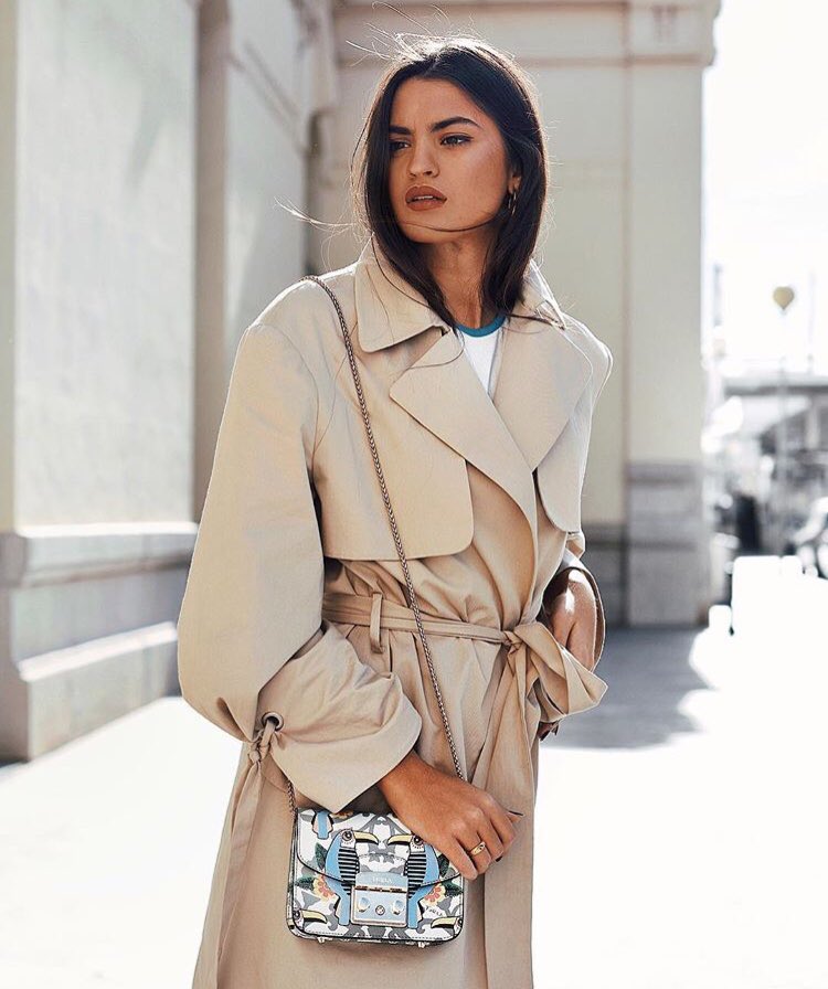 closetbcn's tweet photo. So elegant this look✨ #goodnight #fashion #FashionFriday #Fashionista #moda https://t.co/nzPMMckLl0